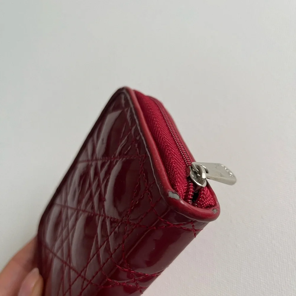 Dior Red parfums Quilted Women's makeup brush case